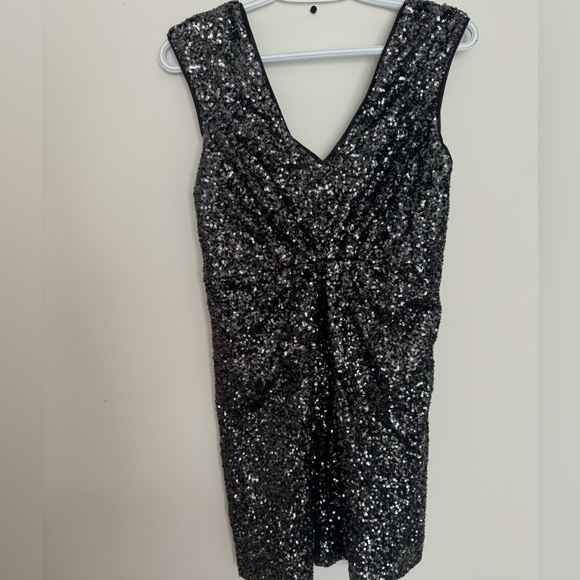 Black/Silver Sequin Party Dress - Picture 5 of 5